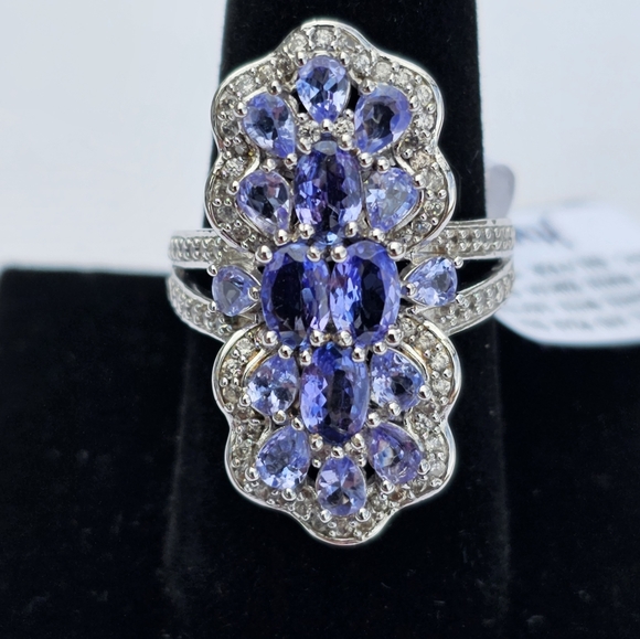 Tanzanite & Zircon Cocktail Ring Size 9 🌟 - Picture 3 of 6